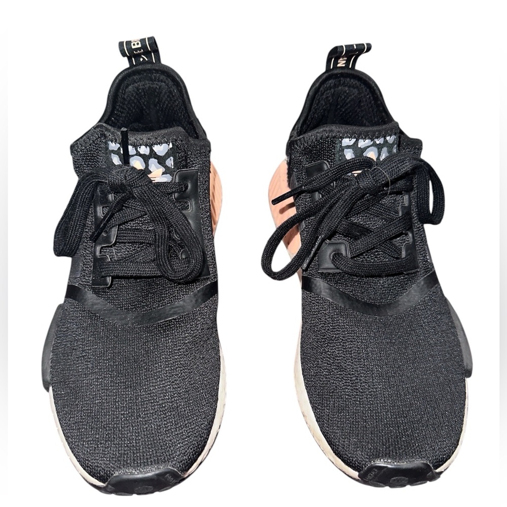 ✨Women’s Adidas✨